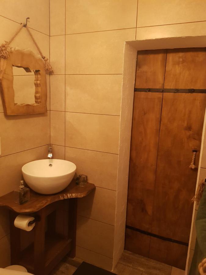 Casa Dexi Otel Malaia Dış mekan fotoğraf